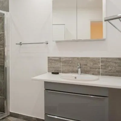 Les Oliviers 3, Domaine De Pierre Longue